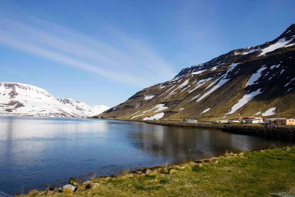 Comfy Guesthouse Westfjords Sudureyri Экстерьер фото